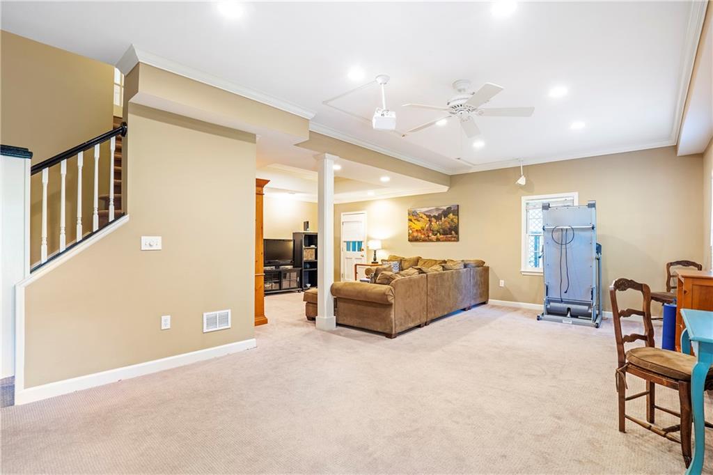 6760 Chesapeake Point, Sandy Springs, Georgia 30328, 4 Bedrooms Bedrooms, ,4 BathroomsBathrooms,Residential,Sold,6760 Chesapeake Point,7294943