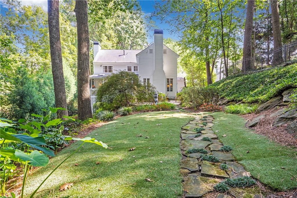 6760 Chesapeake Point, Sandy Springs, Georgia 30328, 4 Bedrooms Bedrooms, ,4 BathroomsBathrooms,Residential,Sold,6760 Chesapeake Point,7294943