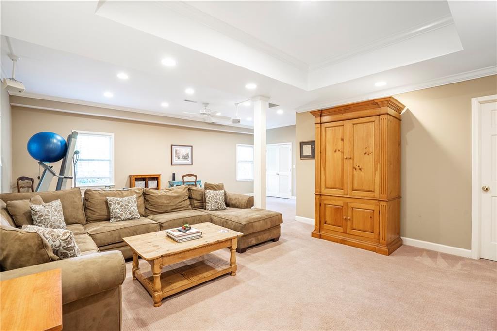 6760 Chesapeake Point, Sandy Springs, Georgia 30328, 4 Bedrooms Bedrooms, ,4 BathroomsBathrooms,Residential,Sold,6760 Chesapeake Point,7294943