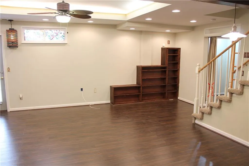 996 Pitts Road Unit H, Sandy Springs, Georgia 30350, 4 Bedrooms Bedrooms, ,5 BathroomsBathrooms,Residential,Sold,996 Pitts Road Unit H,5942539