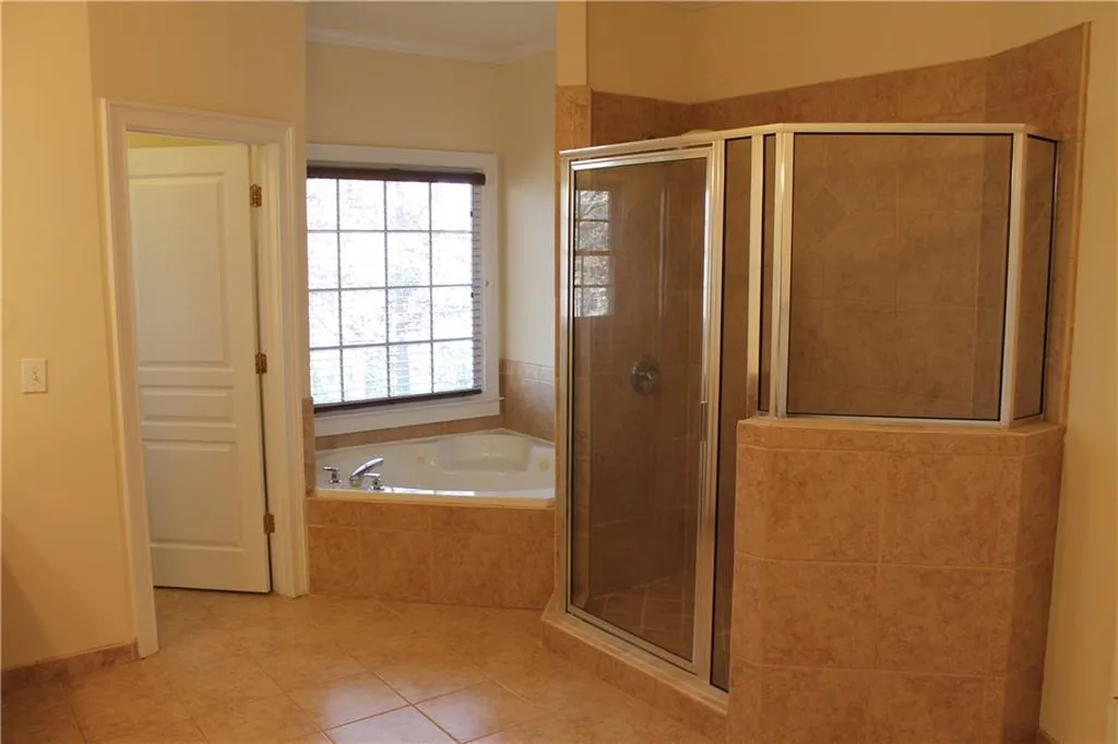 996 Pitts Road Unit H, Sandy Springs, Georgia 30350, 4 Bedrooms Bedrooms, ,5 BathroomsBathrooms,Residential,Sold,996 Pitts Road Unit H,5942539