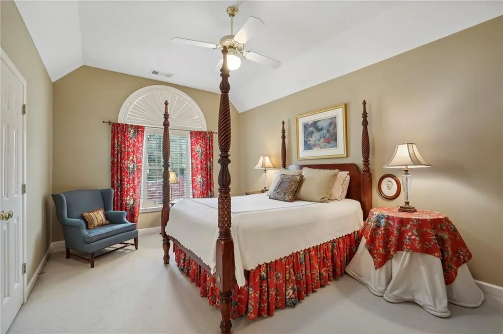 Upstairs bedroom #3