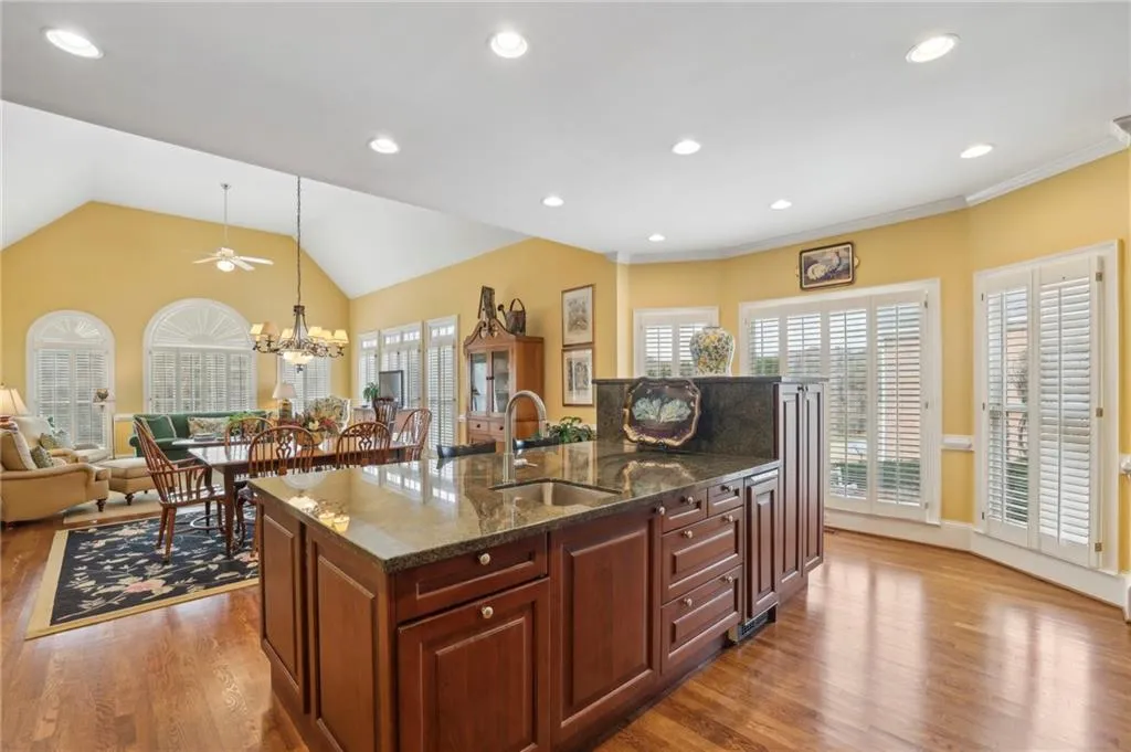 70 Saddleview Run, Atlanta, Georgia 30350, 5 Bedrooms Bedrooms, ,4 BathroomsBathrooms,Residential,Sold,70 Saddleview Run,7494750
