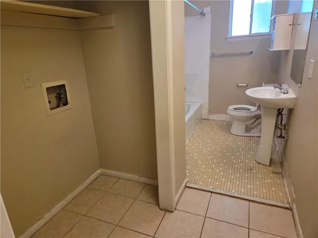 1170