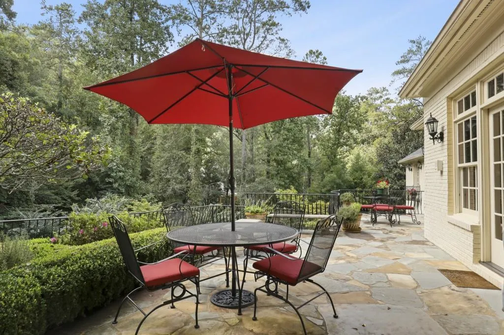 4765 Harris Trail Nw, Atlanta, Georgia 30327, 6 Bedrooms Bedrooms, ,6 BathroomsBathrooms,Residential,Sold,4765 Harris Trail Nw,6784453