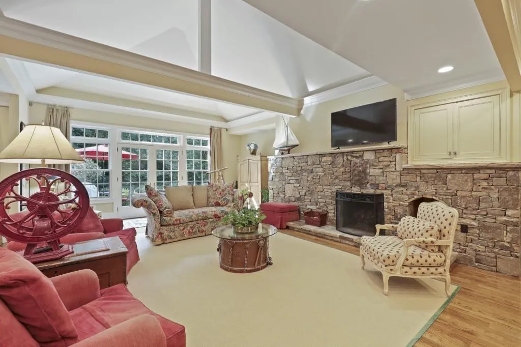 4765 Harris Trail Nw, Atlanta, Georgia 30327, 6 Bedrooms Bedrooms, ,6 BathroomsBathrooms,Residential,Sold,4765 Harris Trail Nw,6784453