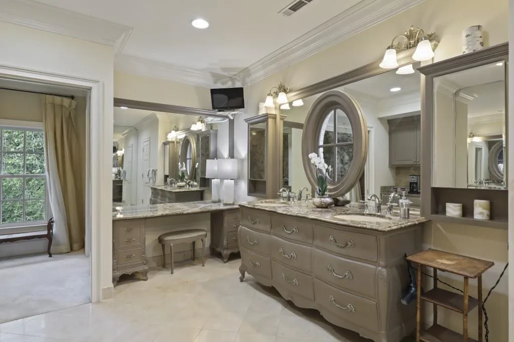 4765 Harris Trail Nw, Atlanta, Georgia 30327, 6 Bedrooms Bedrooms, ,6 BathroomsBathrooms,Residential,Sold,4765 Harris Trail Nw,6784453