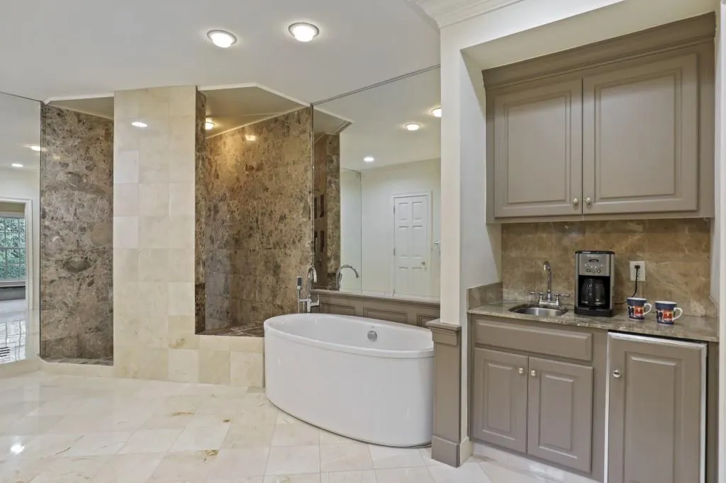 4765 Harris Trail Nw, Atlanta, Georgia 30327, 6 Bedrooms Bedrooms, ,6 BathroomsBathrooms,Residential,Sold,4765 Harris Trail Nw,6784453