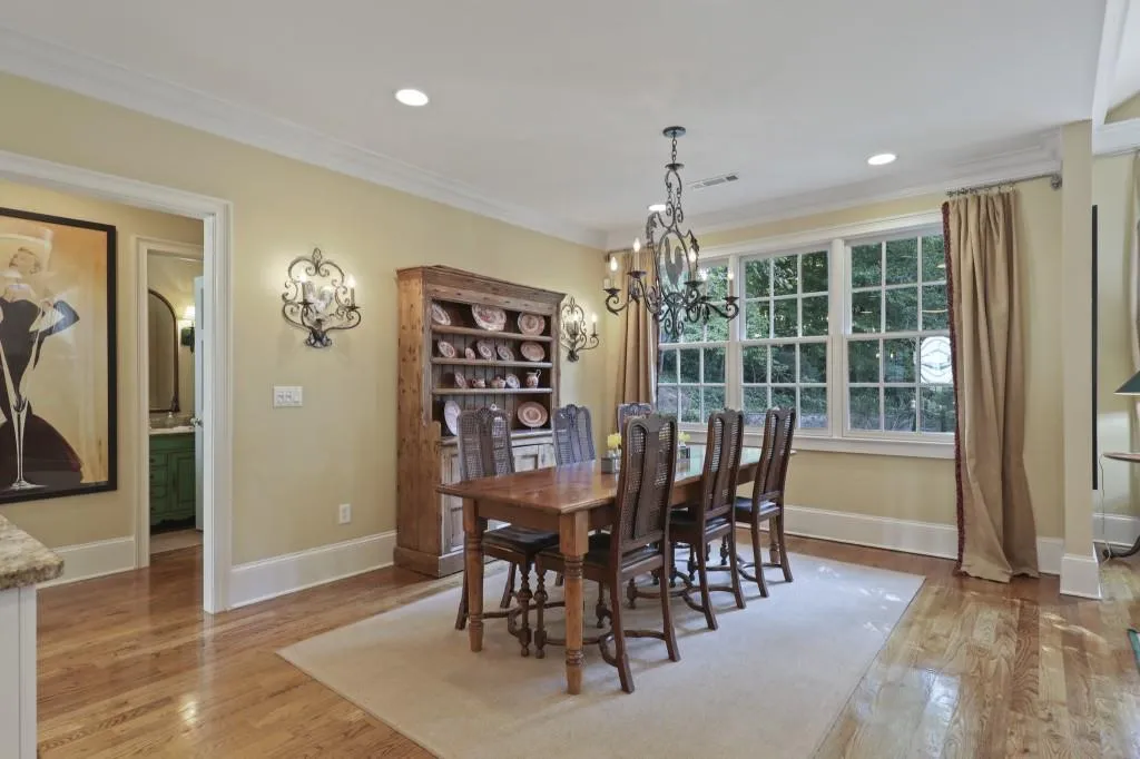 4765 Harris Trail Nw, Atlanta, Georgia 30327, 6 Bedrooms Bedrooms, ,6 BathroomsBathrooms,Residential,Sold,4765 Harris Trail Nw,6784453