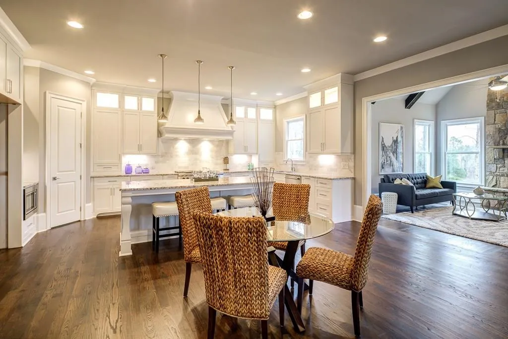 525 Belada Boulevard, Sandy Springs, Georgia 30342, 6 Bedrooms Bedrooms, ,5 BathroomsBathrooms,Residential,Sold,525 Belada Boulevard,5792345