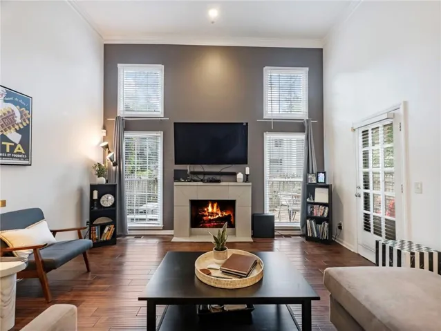 702 Brandywine Circle, Atlanta, Georgia 30350