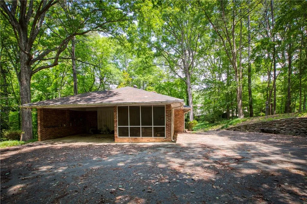 5131 Long Island Drive, Sandy Springs, Georgia 30327, 3 Bedrooms Bedrooms, ,2 BathroomsBathrooms,Land,Sold,5131 Long Island Drive,6727553