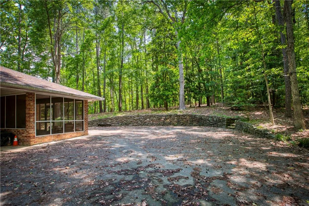 5131 Long Island Drive, Sandy Springs, Georgia 30327, 3 Bedrooms Bedrooms, ,2 BathroomsBathrooms,Land,Sold,5131 Long Island Drive,6727553