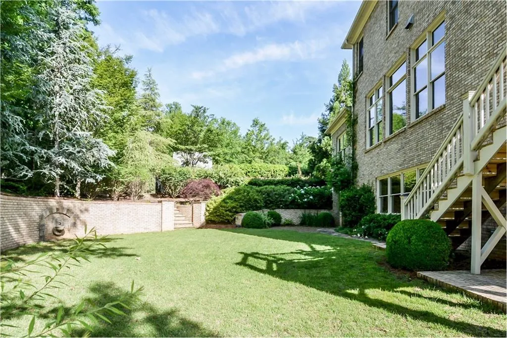 1620 High Trail, Atlanta, Georgia 30339, 6 Bedrooms Bedrooms, ,5 BathroomsBathrooms,Residential,Sold,1620 High Trail,5692354