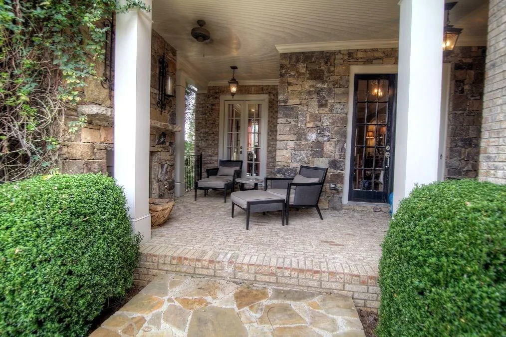 1620 High Trail, Atlanta, Georgia 30339, 6 Bedrooms Bedrooms, ,5 BathroomsBathrooms,Residential,Sold,1620 High Trail,5692354