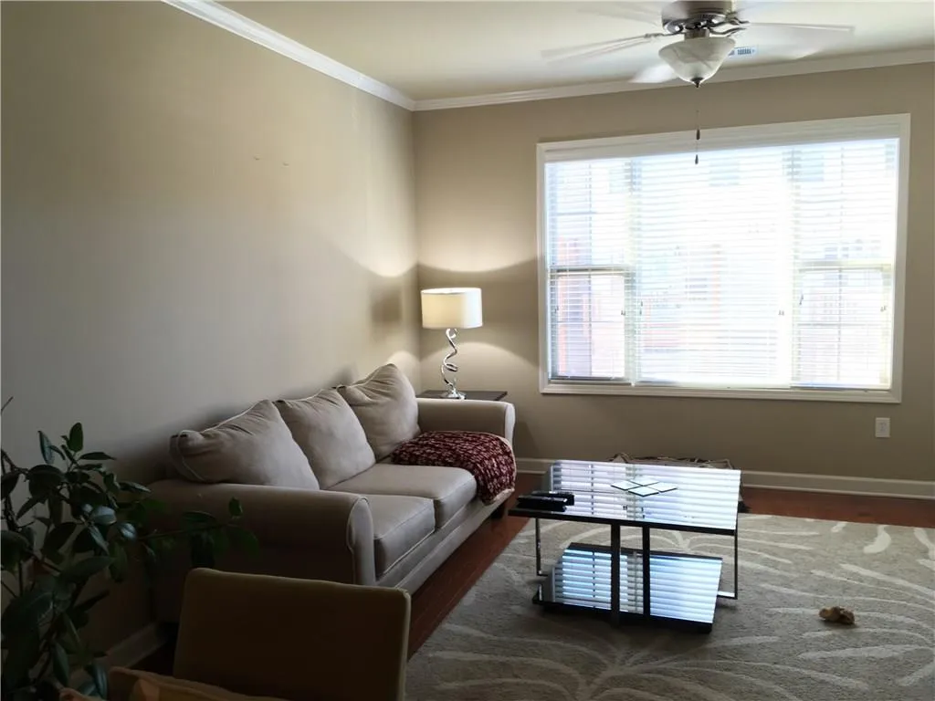 7265 Glisten Avenue Unit 115, Sandy Springs, Georgia 30328, 2 Bedrooms Bedrooms, ,2 BathroomsBathrooms,Residential,Sold,7265 Glisten Avenue Unit 115,5778999