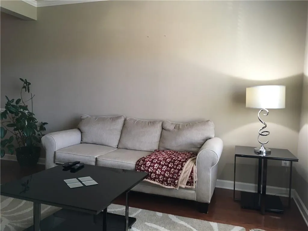 7265 Glisten Avenue Unit 115, Sandy Springs, Georgia 30328, 2 Bedrooms Bedrooms, ,2 BathroomsBathrooms,Residential,Sold,7265 Glisten Avenue Unit 115,5778999