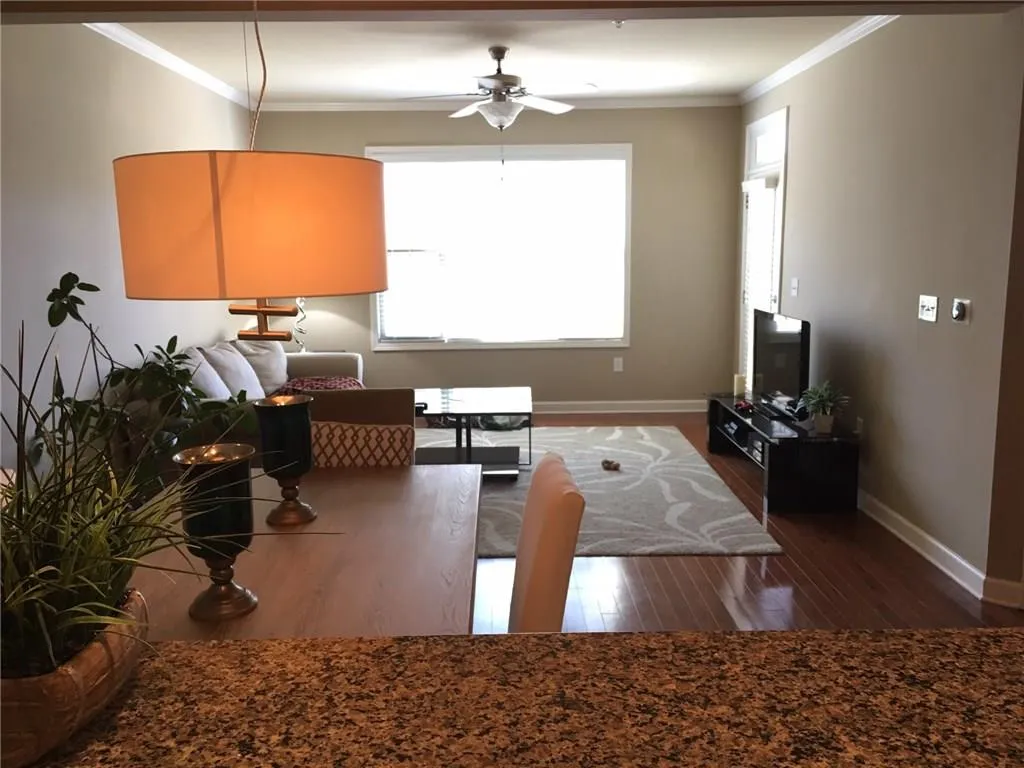 7265 Glisten Avenue Unit 115, Sandy Springs, Georgia 30328, 2 Bedrooms Bedrooms, ,2 BathroomsBathrooms,Residential,Sold,7265 Glisten Avenue Unit 115,5778999