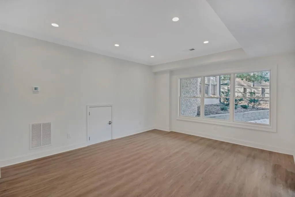 6690 Wright Road, Sandy Springs, Georgia 30328, 5 Bedrooms Bedrooms, ,5 BathroomsBathrooms,Residential,Sold,6690 Wright Road,6841013