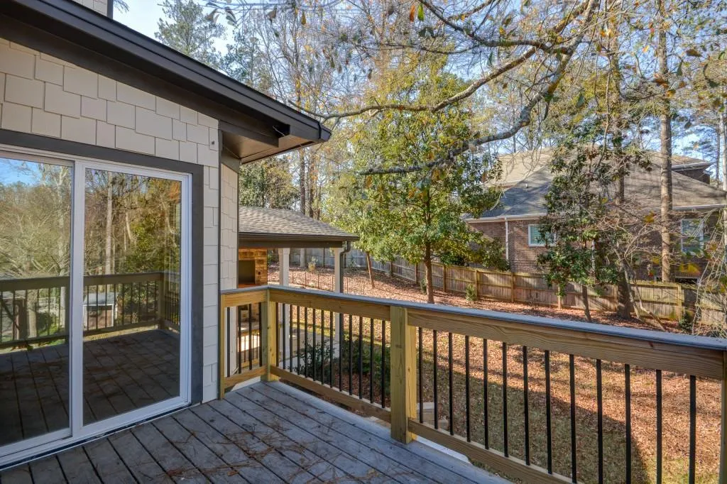 6690 Wright Road, Sandy Springs, Georgia 30328, 5 Bedrooms Bedrooms, ,5 BathroomsBathrooms,Residential,Sold,6690 Wright Road,6841013