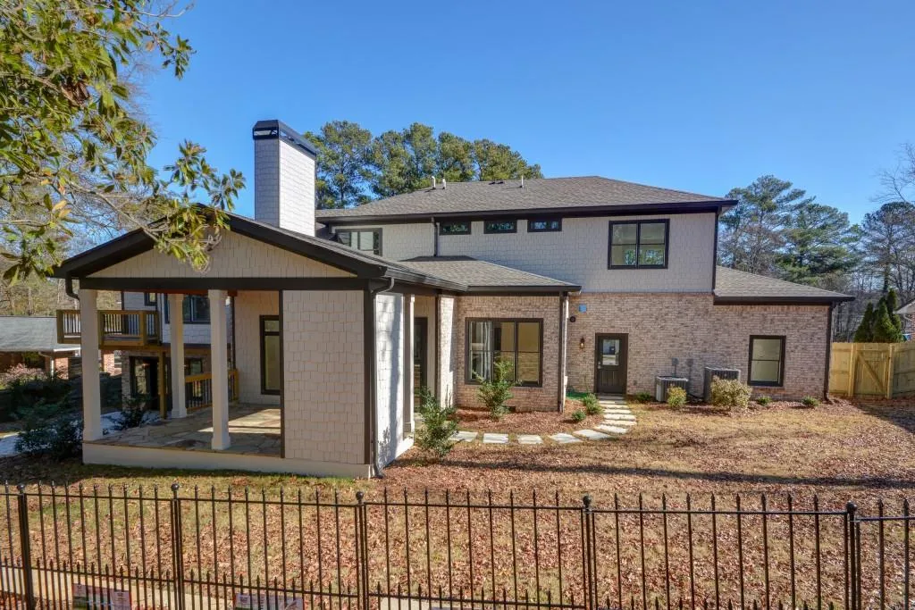 6690 Wright Road, Sandy Springs, Georgia 30328, 5 Bedrooms Bedrooms, ,5 BathroomsBathrooms,Residential,Sold,6690 Wright Road,6841013