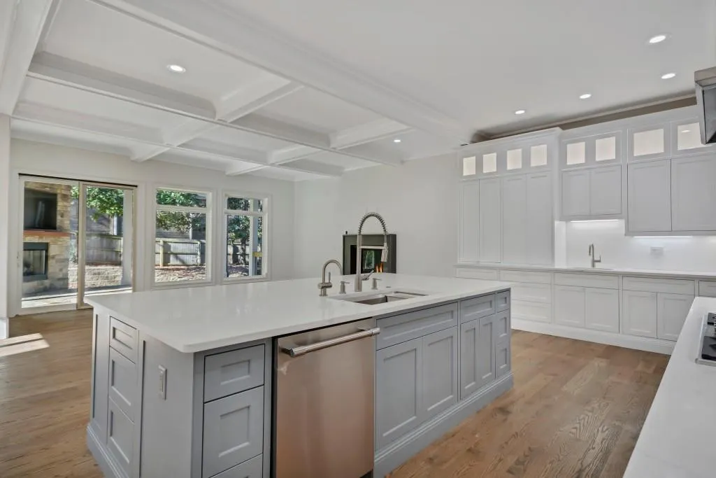 6690 Wright Road, Sandy Springs, Georgia 30328, 5 Bedrooms Bedrooms, ,5 BathroomsBathrooms,Residential,Sold,6690 Wright Road,6841013