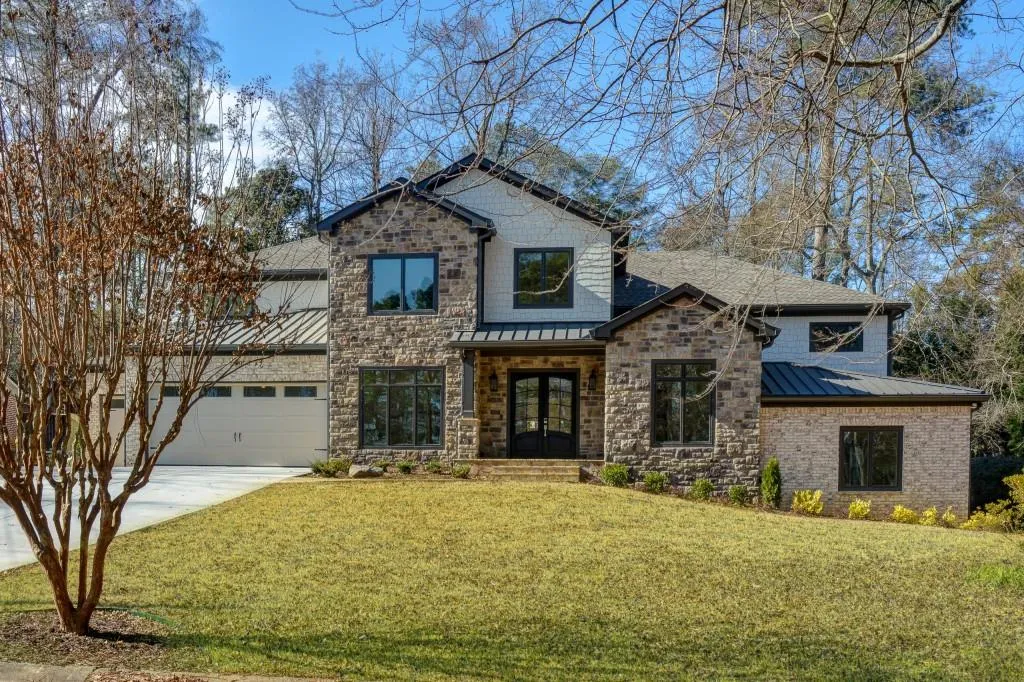 6690 Wright Road, Sandy Springs, Georgia 30328, 5 Bedrooms Bedrooms, ,5 BathroomsBathrooms,Residential,Sold,6690 Wright Road,6841013