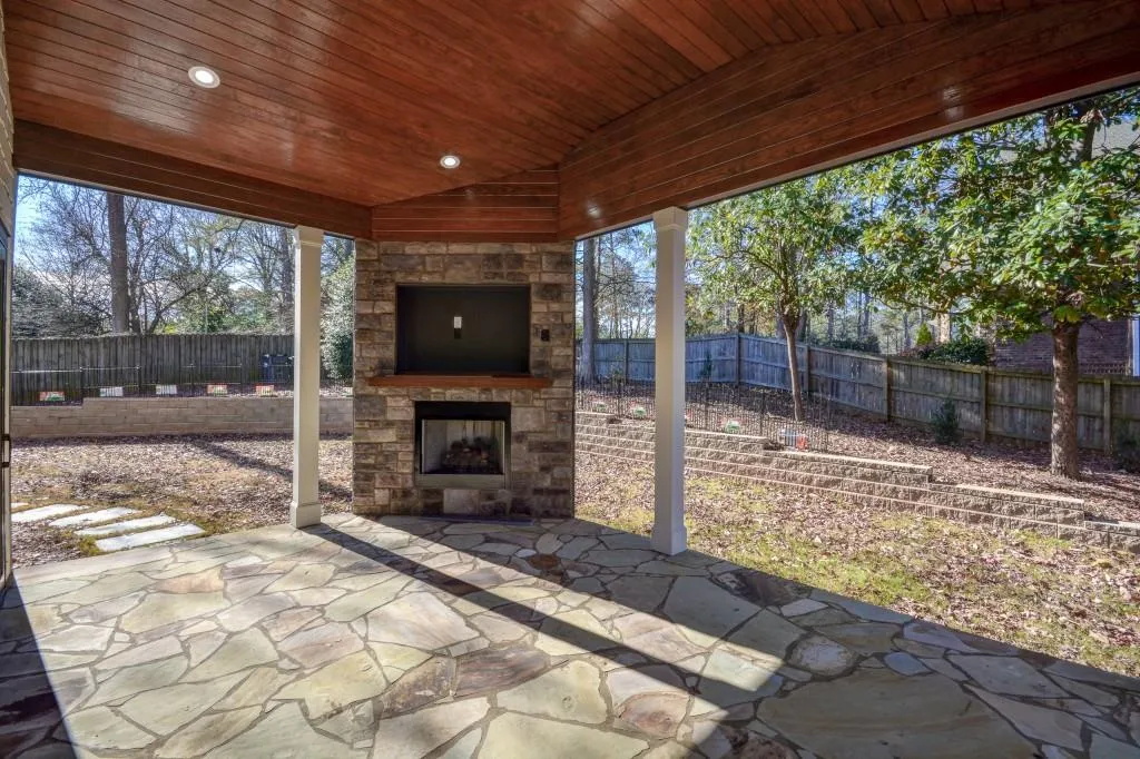 6690 Wright Road, Sandy Springs, Georgia 30328, 5 Bedrooms Bedrooms, ,5 BathroomsBathrooms,Residential,Sold,6690 Wright Road,6841013