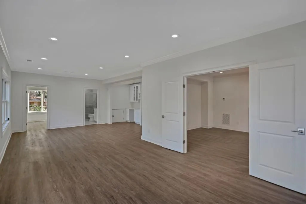 6690 Wright Road, Sandy Springs, Georgia 30328, 5 Bedrooms Bedrooms, ,5 BathroomsBathrooms,Residential,Sold,6690 Wright Road,6841013