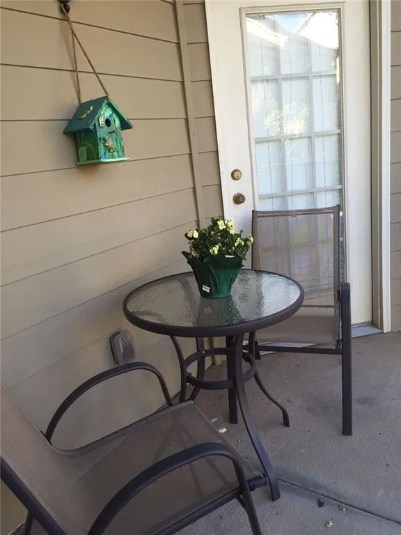 7265 Glisten Avenue Unit 124, Sandy Springs, Georgia 30328, 2 Bedrooms Bedrooms, ,2 BathroomsBathrooms,Residential,Sold,7265 Glisten Avenue Unit 124,5752614