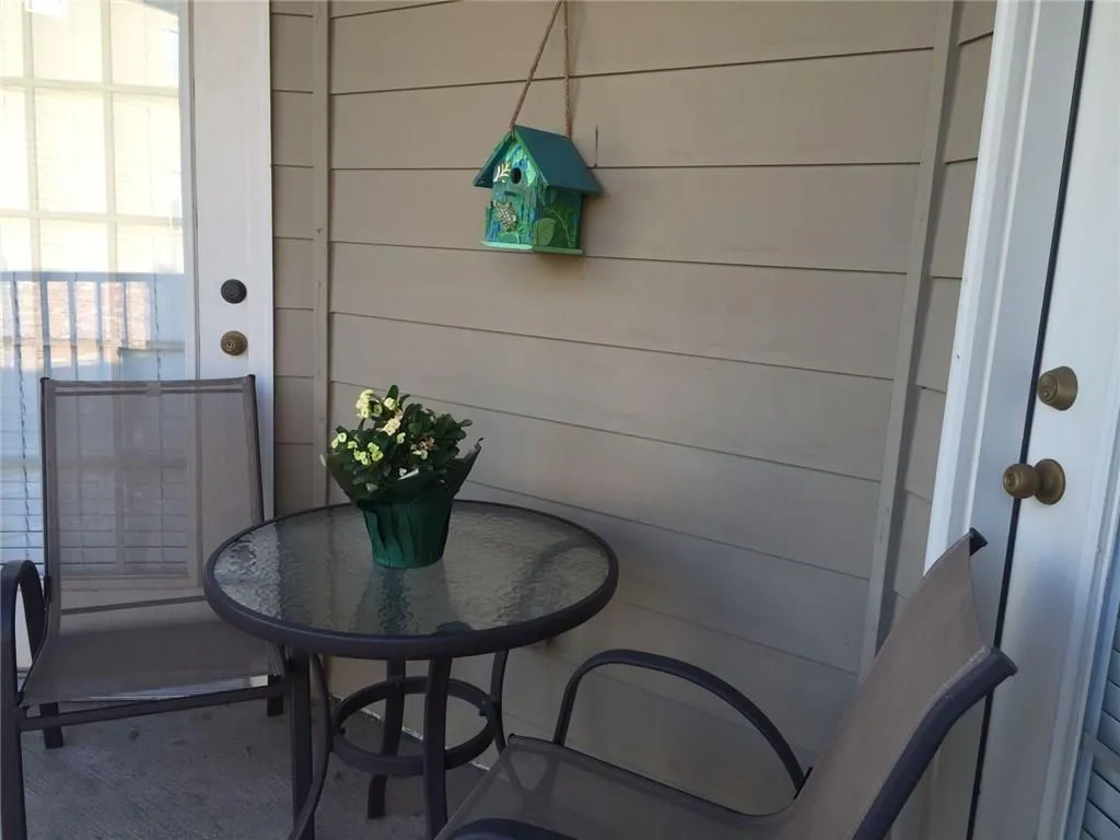 7265 Glisten Avenue Unit 124, Sandy Springs, Georgia 30328, 2 Bedrooms Bedrooms, ,2 BathroomsBathrooms,Residential,Sold,7265 Glisten Avenue Unit 124,5752614