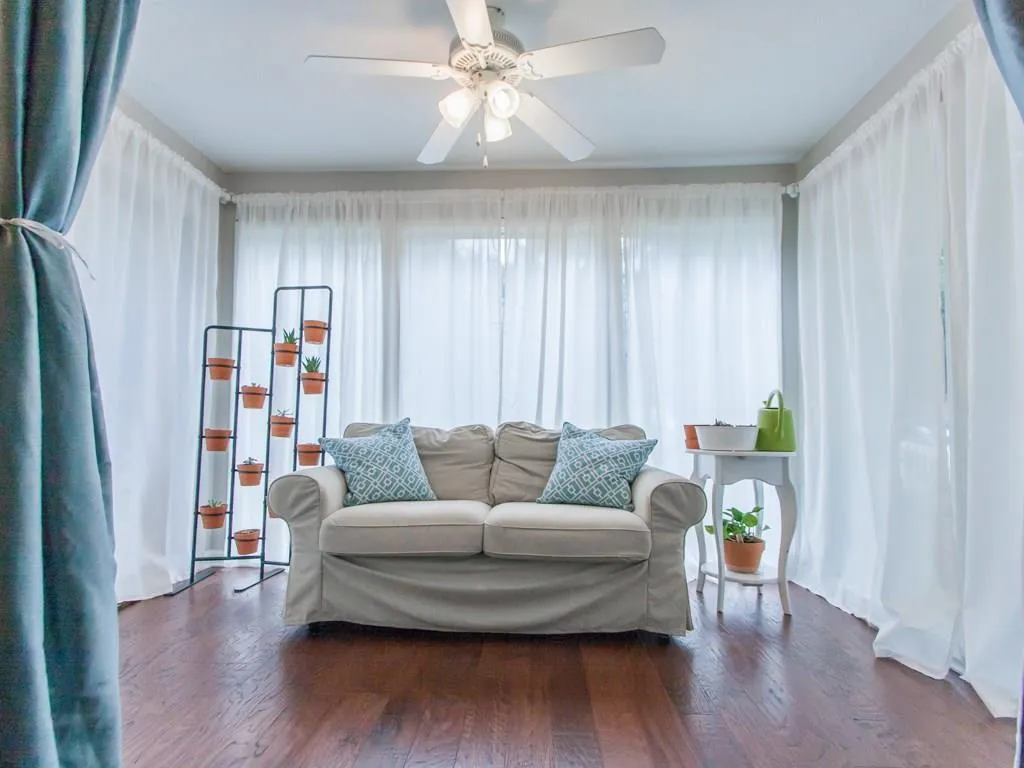 705 Vicksburg Place, Sandy Springs, Georgia 30350, 3 Bedrooms Bedrooms, ,2 BathroomsBathrooms,Residential,Sold,705 Vicksburg Place,5723426