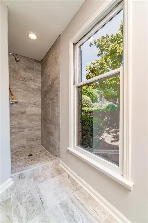 910 Garden Court, Sandy Springs, Georgia 30328, 2 Bedrooms Bedrooms, ,2 BathroomsBathrooms,Residential,Sold,910 Garden Court,6031997