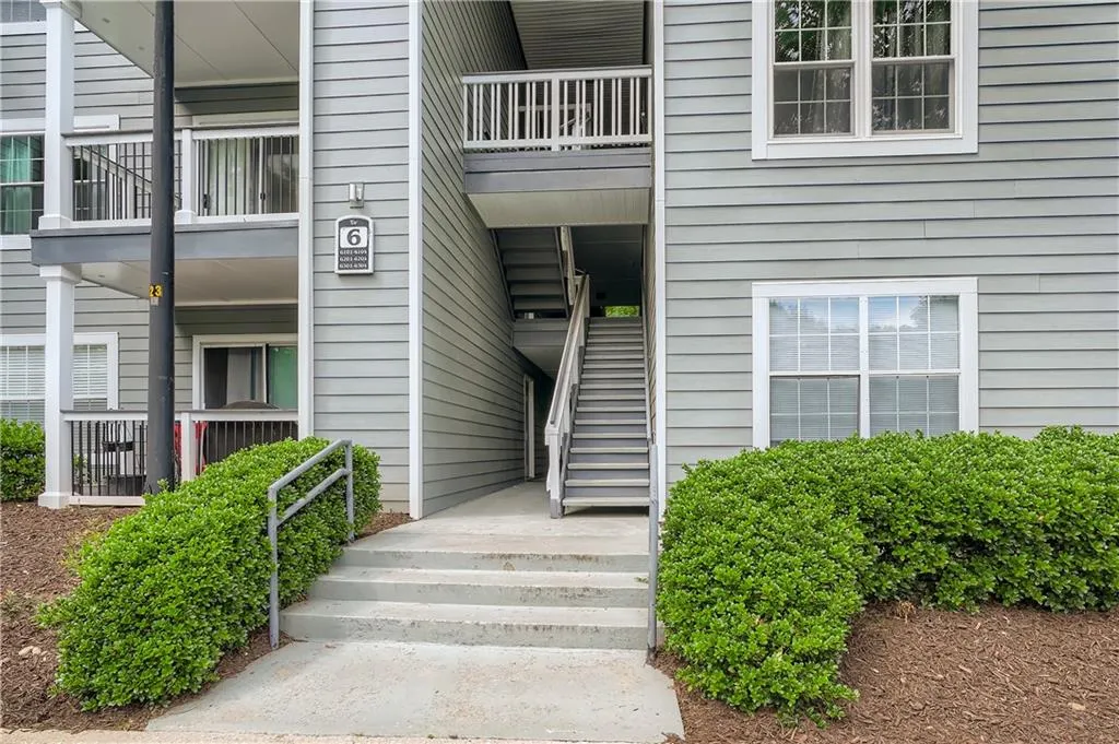 6201 Santa Fe Parkway, Sandy Springs, Georgia 30350, 3 Bedrooms Bedrooms, ,2 BathroomsBathrooms,Residential,Sold,6201 Santa Fe Parkway,7062336