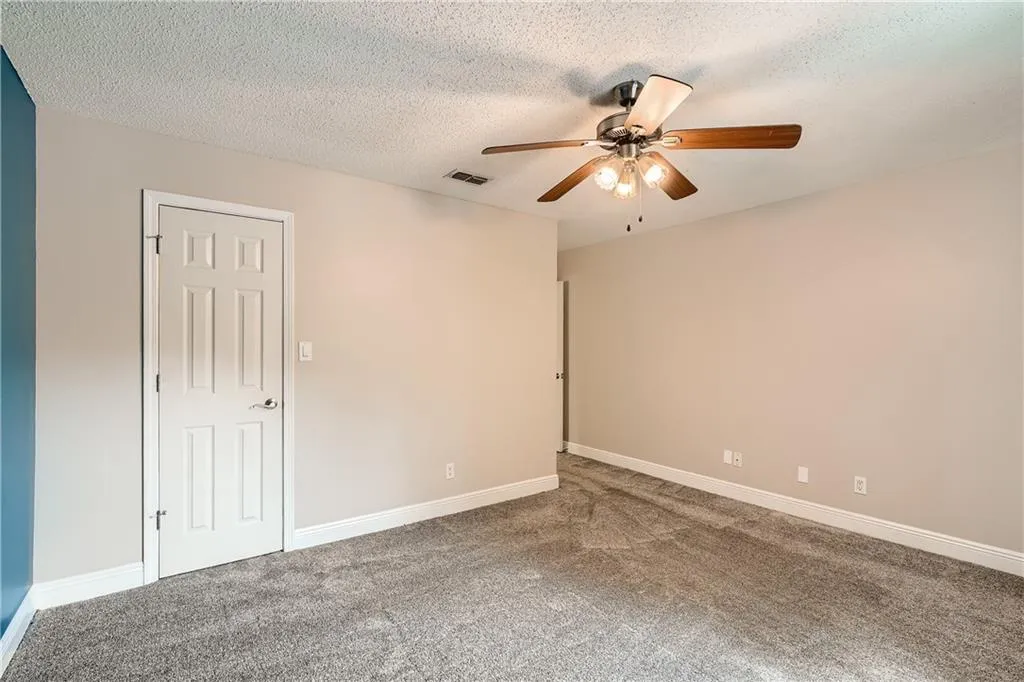 6201 Santa Fe Parkway, Sandy Springs, Georgia 30350, 3 Bedrooms Bedrooms, ,2 BathroomsBathrooms,Residential,Sold,6201 Santa Fe Parkway,7062336