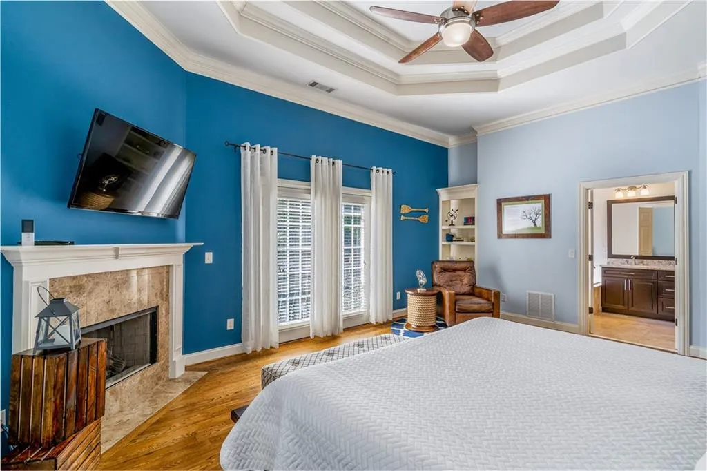 5492 Glenridge Drive Unit 532, Atlanta, Georgia 30342, 3 Bedrooms Bedrooms, ,3 BathroomsBathrooms,Residential,Sold,5492 Glenridge Drive Unit 532,7142886