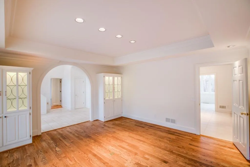 5750 Heards Forest Drive, Atlanta, Georgia 30328, 6 Bedrooms Bedrooms, ,4 BathroomsBathrooms,Residential,Sold,5750 Heards Forest Drive,5935851