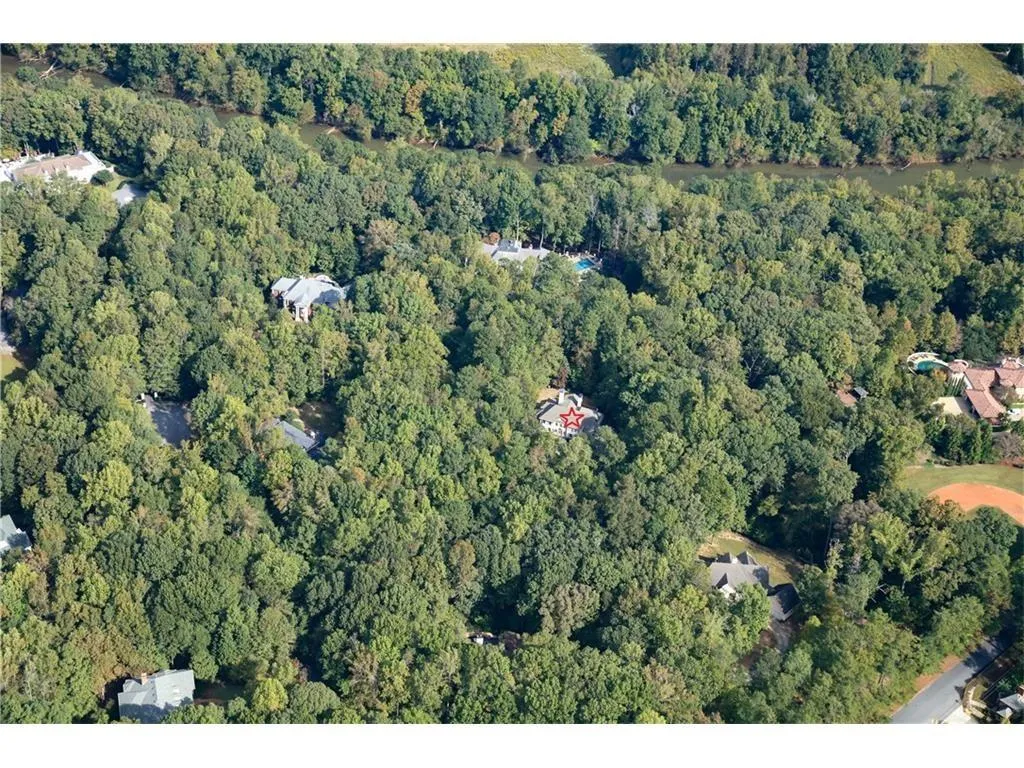 8140 Jett Ferry Road, Sandy Springs, Georgia 30350, 5 Bedrooms Bedrooms, ,5 BathroomsBathrooms,Residential,Sold,8140 Jett Ferry Road,5792953