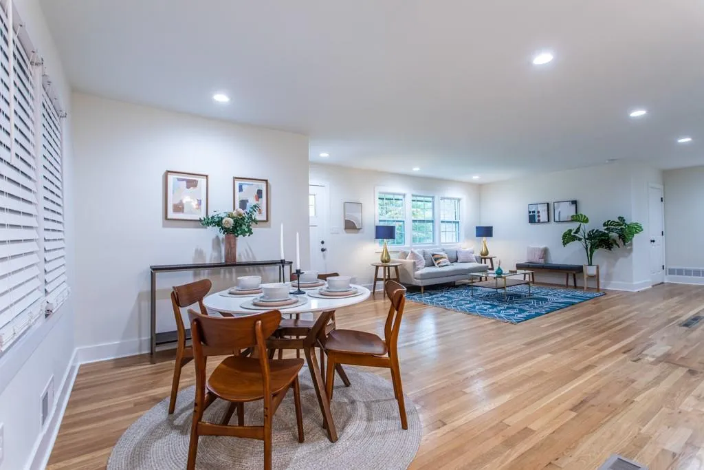 146 Osner Drive, Atlanta, Georgia 30342, 3 Bedrooms Bedrooms, ,2 BathroomsBathrooms,Residential,Sold,146 Osner Drive,6951677