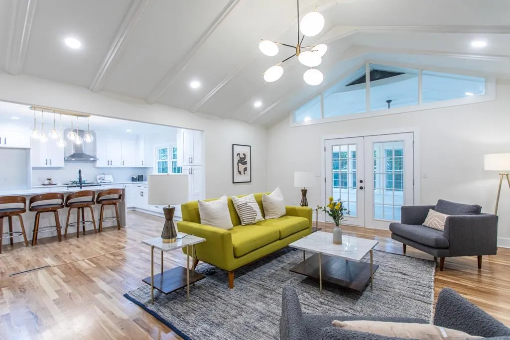 146 Osner Drive, Atlanta, Georgia 30342, 3 Bedrooms Bedrooms, ,2 BathroomsBathrooms,Residential,Sold,146 Osner Drive,6951677