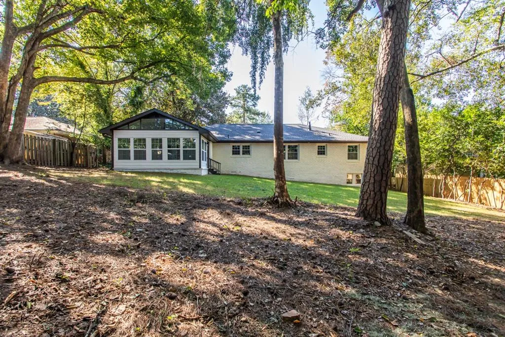 146 Osner Drive, Atlanta, Georgia 30342, 3 Bedrooms Bedrooms, ,2 BathroomsBathrooms,Residential,Sold,146 Osner Drive,6951677