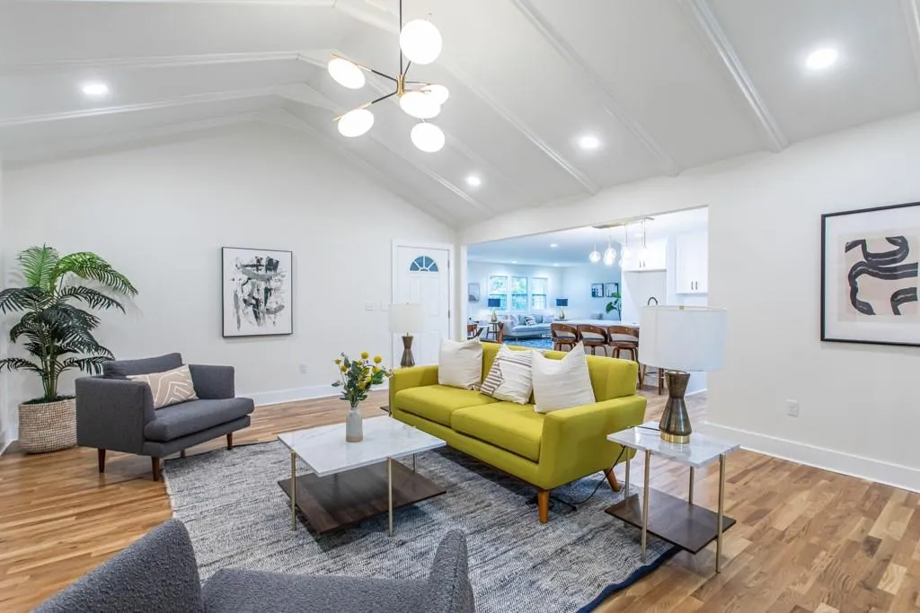 146 Osner Drive, Atlanta, Georgia 30342, 3 Bedrooms Bedrooms, ,2 BathroomsBathrooms,Residential,Sold,146 Osner Drive,6951677