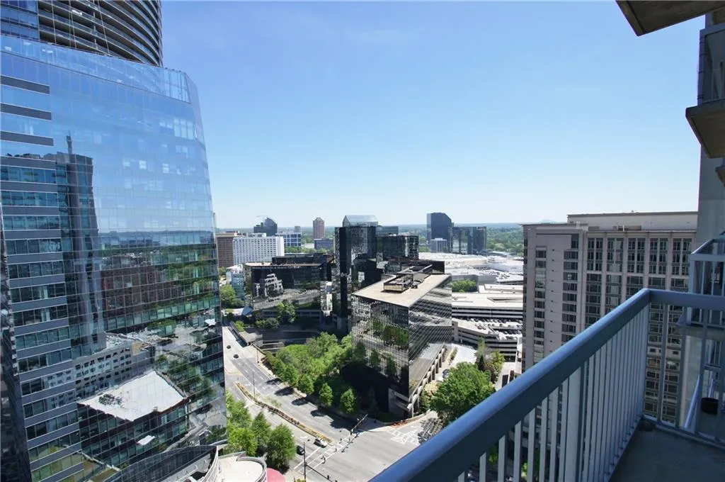 3324 Peachtree Road Ne Unit 1703, Atlanta, Georgia 30326, 1 Bedroom Bedrooms, ,1 BathroomBathrooms,Residential,Sold,3324 Peachtree Road Ne Unit 1703,5797542