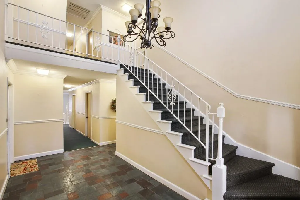 6851 Roswell Road Ne Unit Q8, Atlanta, Georgia 30328, 4 Bedrooms Bedrooms, ,2 BathroomsBathrooms,Residential,Sold,6851 Roswell Road Ne Unit Q8,5981004