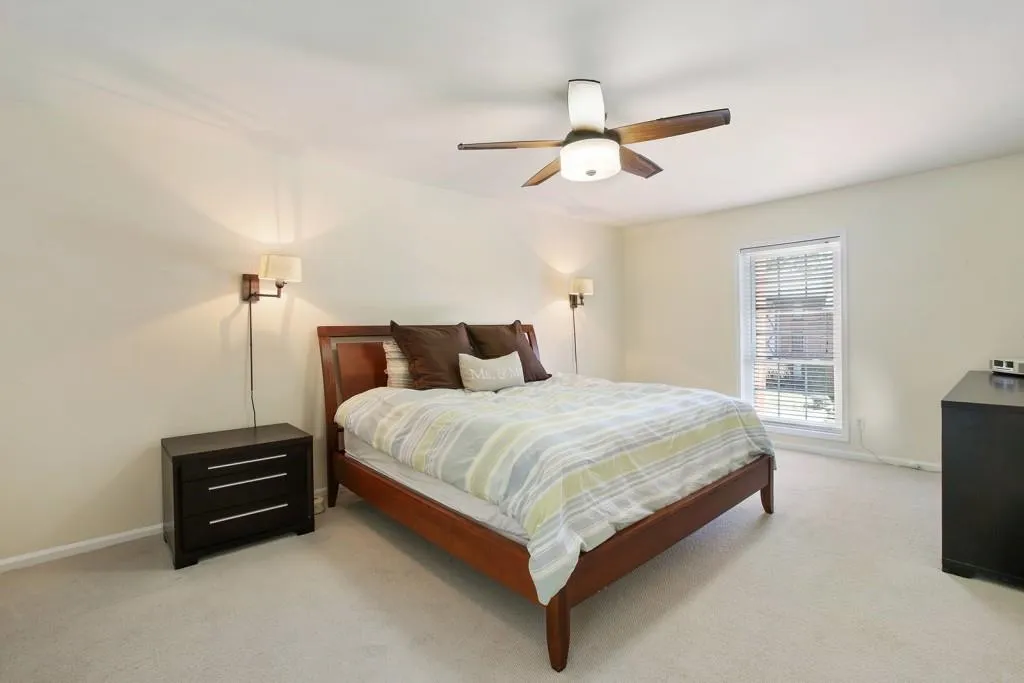 6851 Roswell Road Ne Unit Q8, Atlanta, Georgia 30328, 4 Bedrooms Bedrooms, ,2 BathroomsBathrooms,Residential,Sold,6851 Roswell Road Ne Unit Q8,5981004