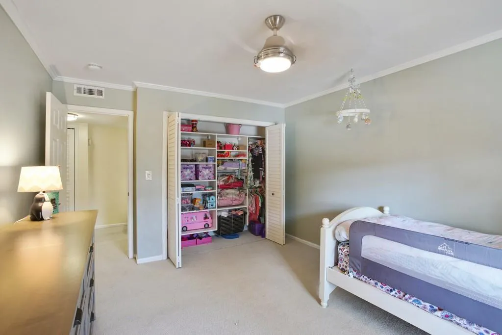 6851 Roswell Road Ne Unit Q8, Atlanta, Georgia 30328, 4 Bedrooms Bedrooms, ,2 BathroomsBathrooms,Residential,Sold,6851 Roswell Road Ne Unit Q8,5981004