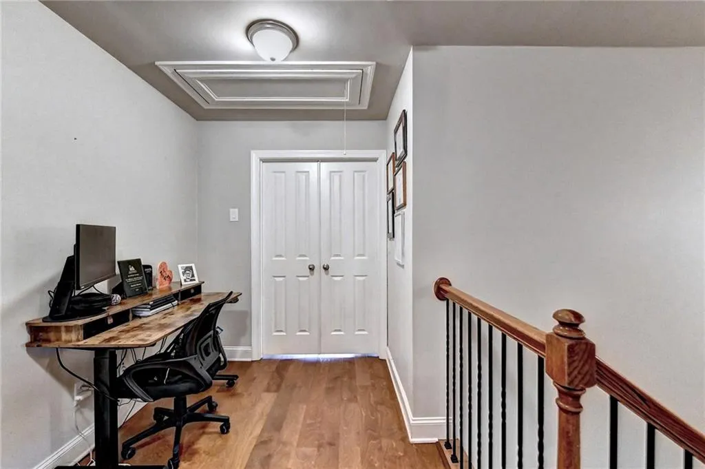 7730 Glisten Avenue, Sandy Springs, Georgia 30328, 3 Bedrooms Bedrooms, ,2 BathroomsBathrooms,Residential,Sold,7730 Glisten Avenue,7133116