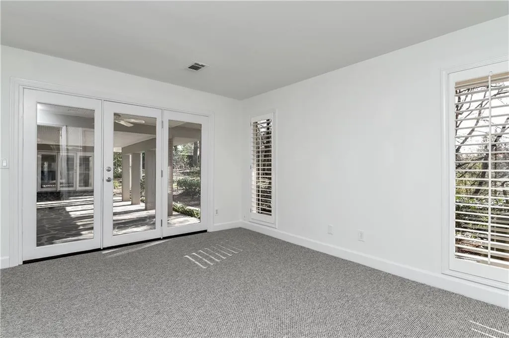 270 Glen Lake Drive, Sandy Springs, Georgia 30327, 5 Bedrooms Bedrooms, ,5 BathroomsBathrooms,Residential,Sold,270 Glen Lake Drive,5942839