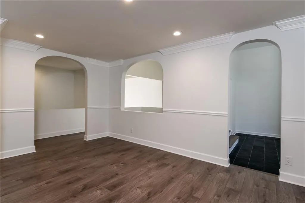 270 Glen Lake Drive, Sandy Springs, Georgia 30327, 5 Bedrooms Bedrooms, ,5 BathroomsBathrooms,Residential,Sold,270 Glen Lake Drive,5942839