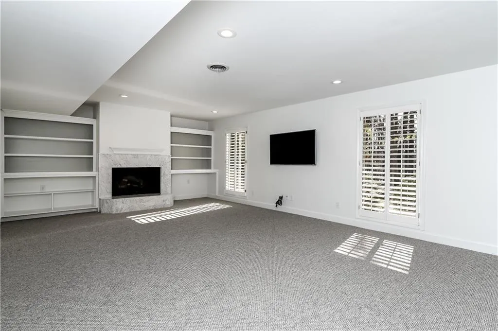 270 Glen Lake Drive, Sandy Springs, Georgia 30327, 5 Bedrooms Bedrooms, ,5 BathroomsBathrooms,Residential,Sold,270 Glen Lake Drive,5942839